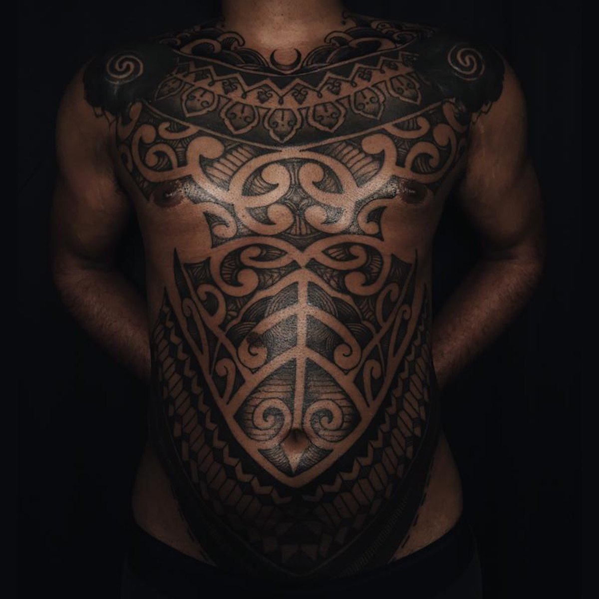 Full back ornamental piece